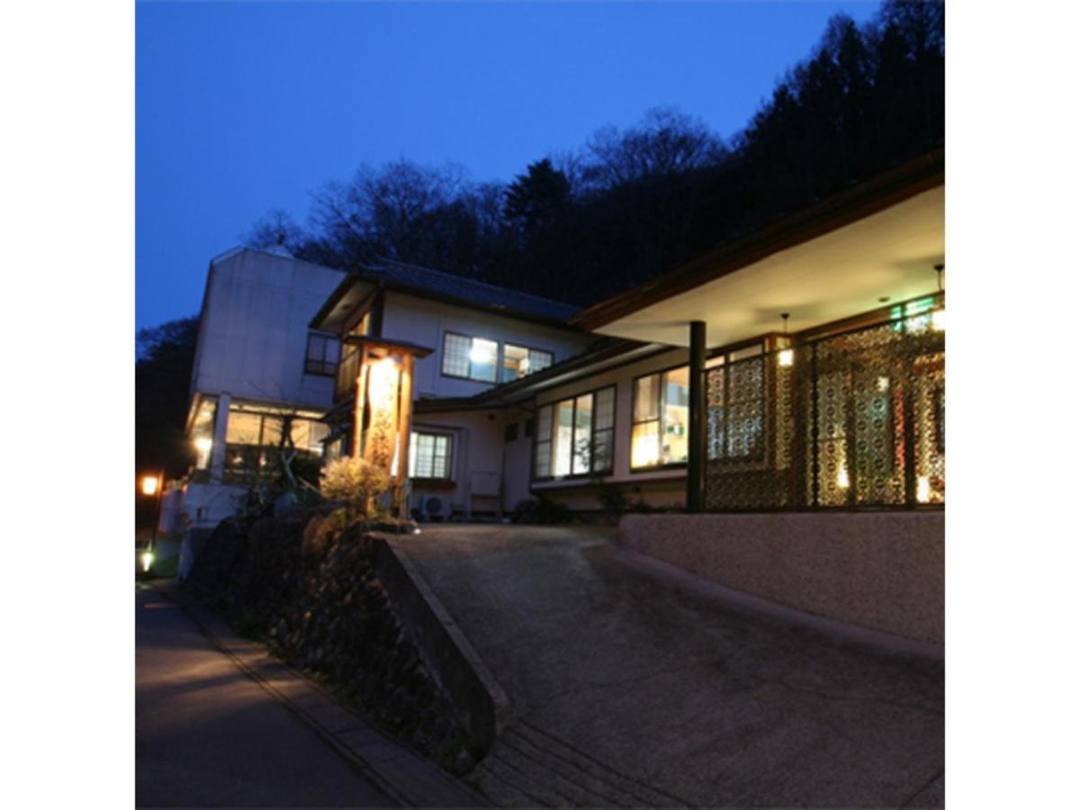 Ayameya Ryokan Nakanodzso Kültér fotó